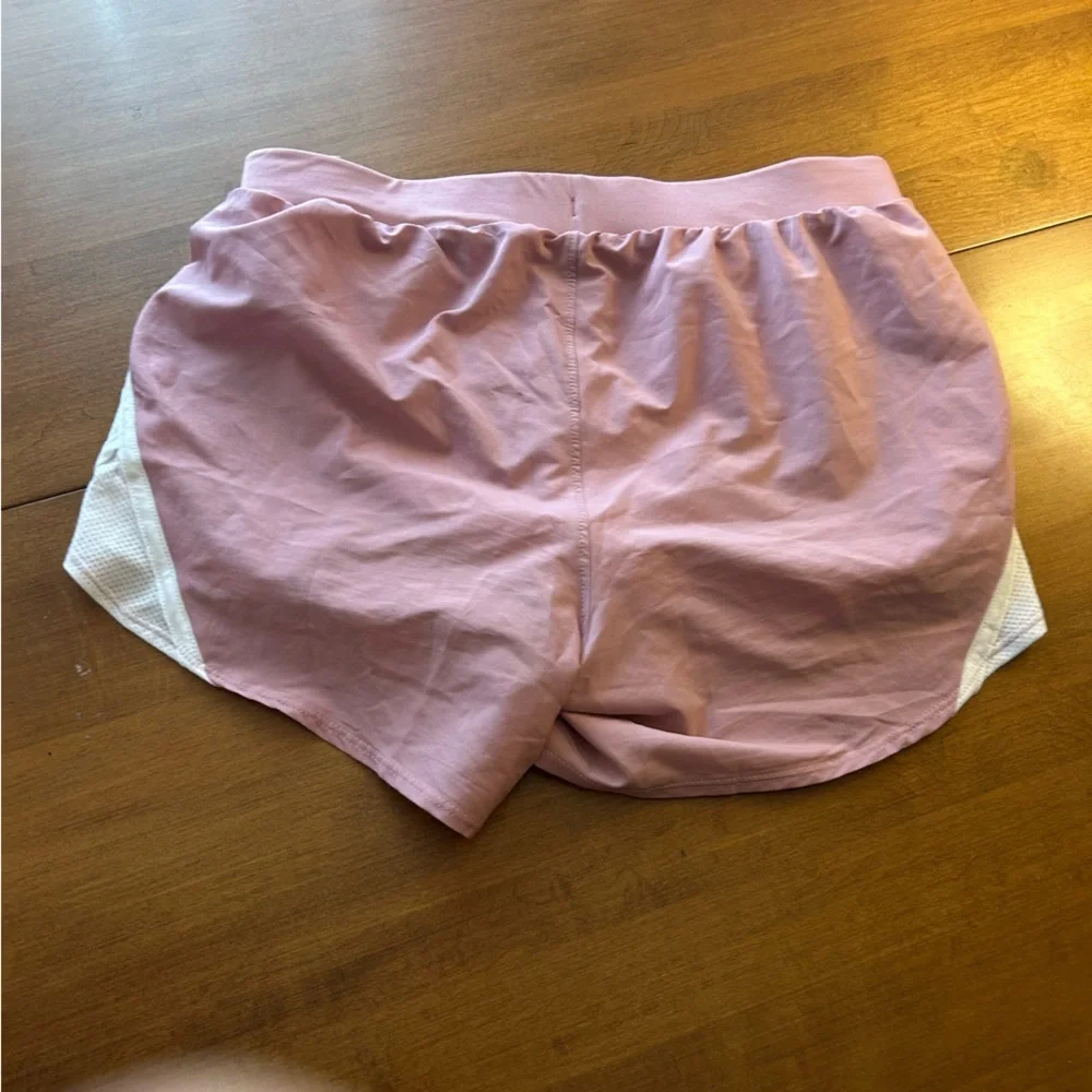 Under Armour Women's Fly By 2.0 Running Shorts Small Pink Elixir - Picture 2 of 7